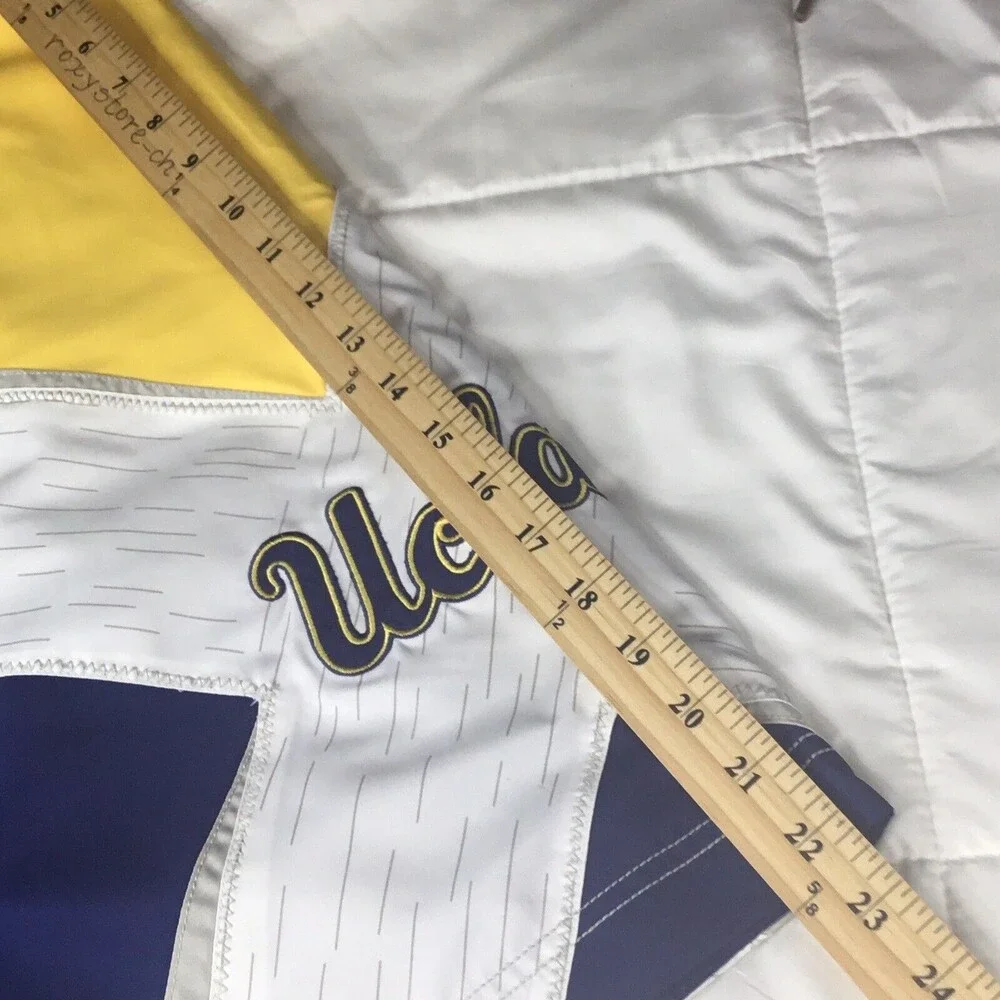 Swimmig Trucks Men size XL (35 36) Navy Blue Yellow UCLA Cargo Short Board